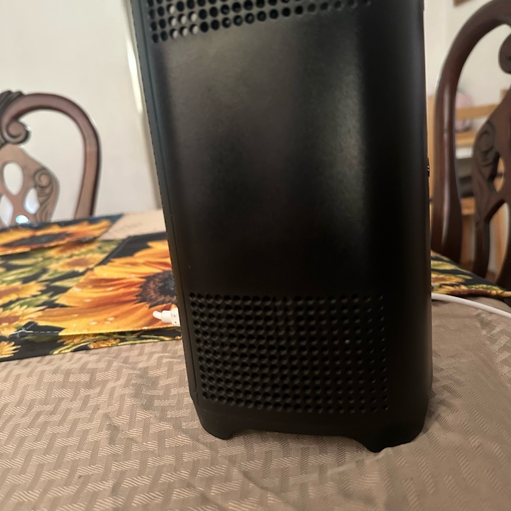 T-Mobile Black Wi-Fi Router - Picture 3 of 5